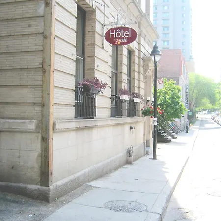 Hotel Saint-Andre Montreal photo